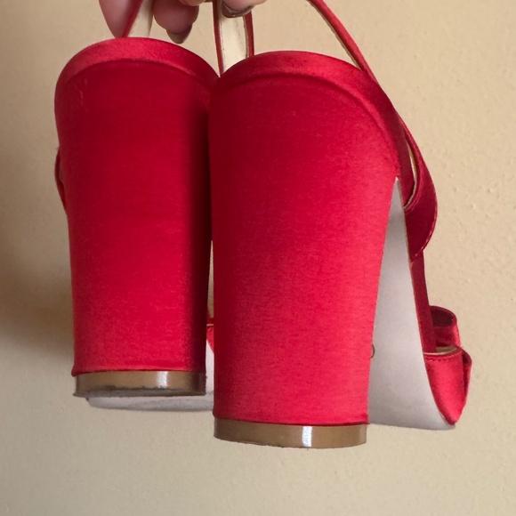 Red bow heels - Picture 3 of 3